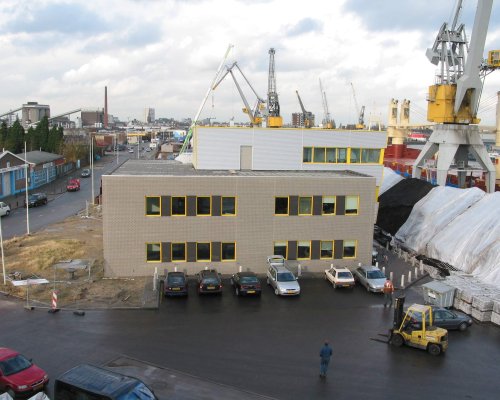 2001-realisatie kantoor VUS